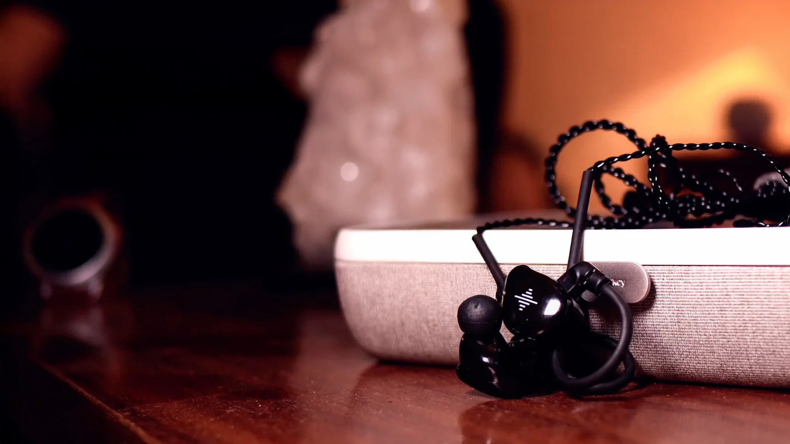 Soundbrenner Wave in-ear monitors